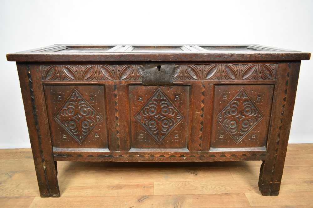 Good 17th century carved oak coffer - Image 5 of 6