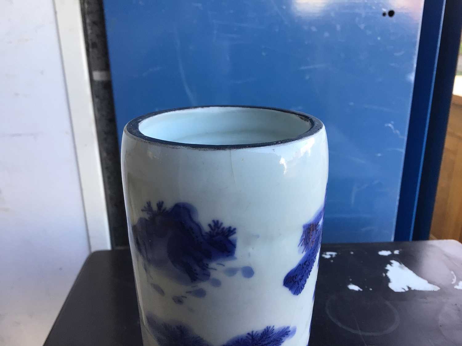 A Chinese blue and white Transitional period sleeve vase, painted with a figure and horse in a lands - Image 8 of 10