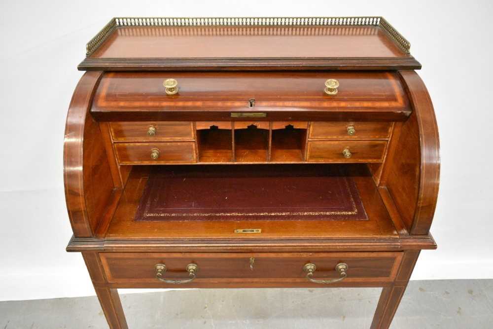 Edwardian mahogany cylinder bureau - Image 5 of 8