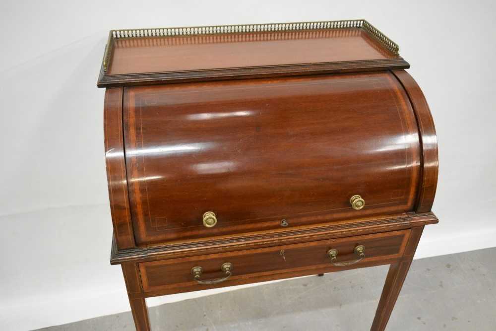 Edwardian mahogany cylinder bureau - Image 2 of 8