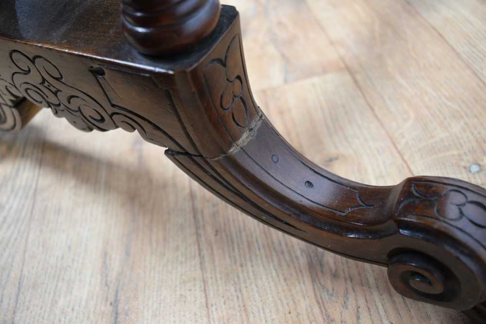 Mid Victorian figured walnut work/games table - Image 9 of 10