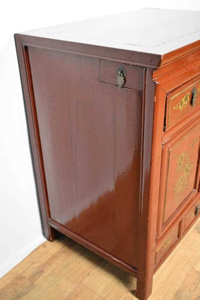 Chinese lacquered cabinet, with projecting top and side drawer, with two short drawers and cupboard - Image 4 of 10