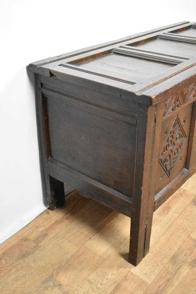 Good 17th century carved oak coffer - Image 3 of 6