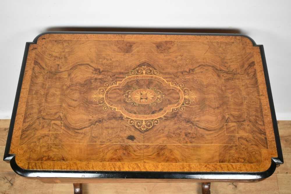 Mid Victorian figured walnut work/games table - Image 3 of 10