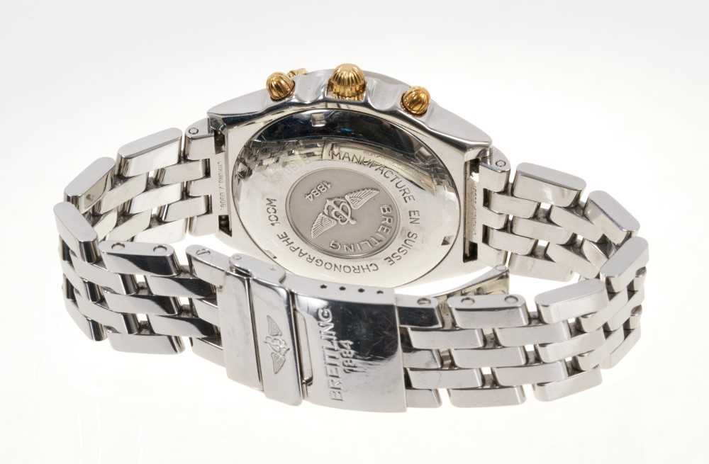1990s gentlemen's Breitling Chronomat chronograph automatic wristwatch with white dial, baton hour m - Image 3 of 7