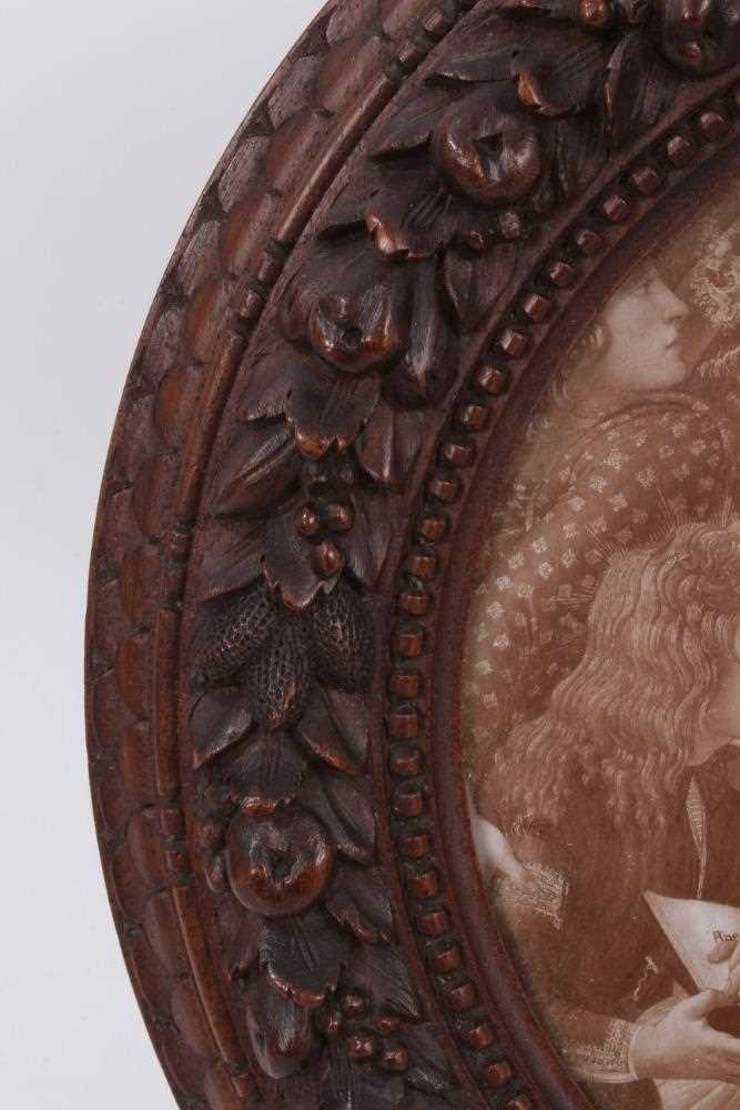 Finely carved 19th century walnut circular frame, carved with fruiting wreath in lambrequin and bead - Image 7 of 8