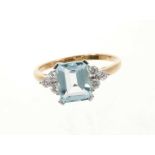 Aquamarine and diamond ring