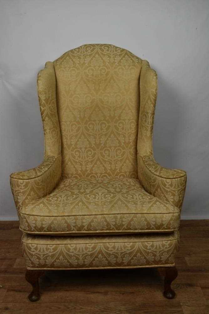 Early 20th century wing armchair with gold upholstery - Image 4 of 5