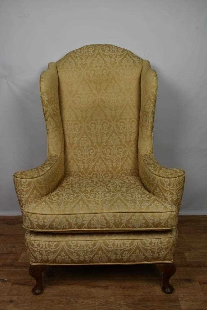 Early 20th century wing armchair with gold upholstery - Image 5 of 5