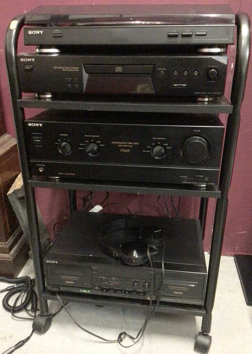Sony stack stereo system including a stereo turntable system PS-LX3000USB, compact disc player CDP-X