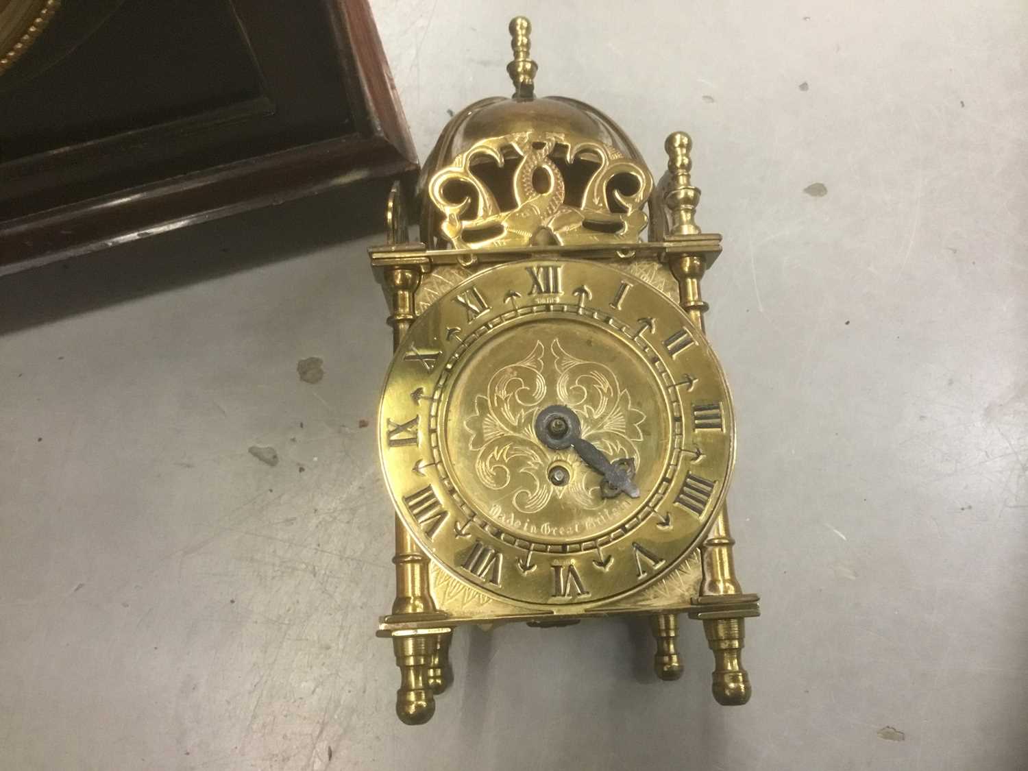 Early 20th century mahogany cased bracket clock, together with a brass lantern clock - Image 4 of 4