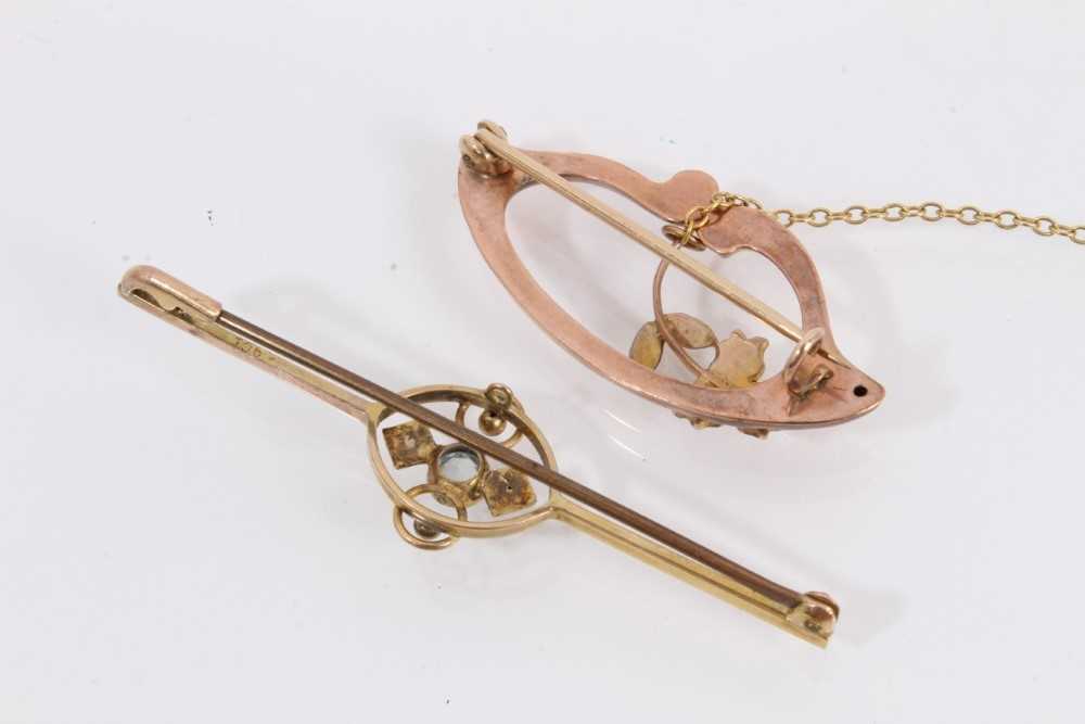 Two Victorian 9ct gold seed pearl brooches - Image 2 of 2