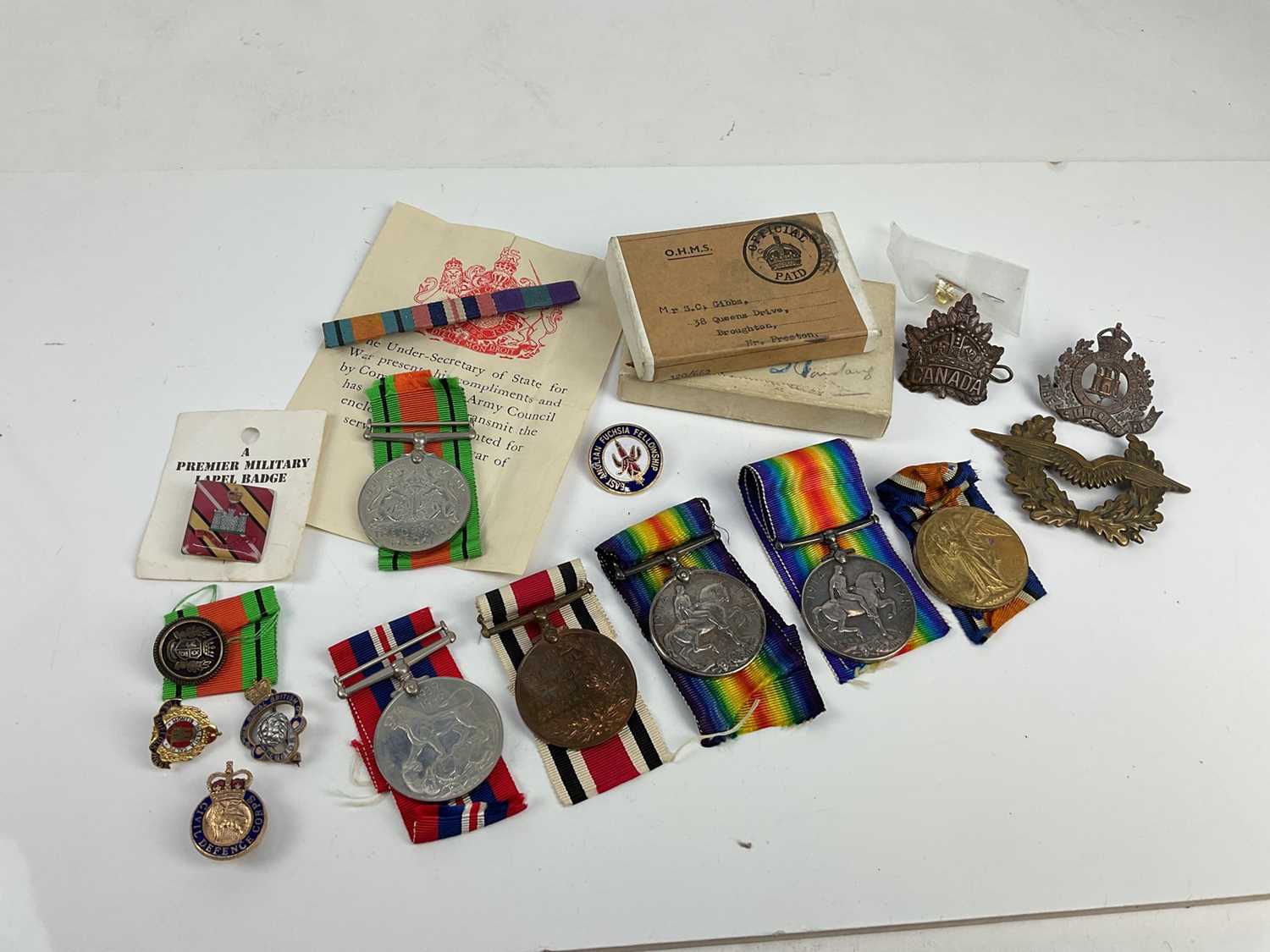 First World War pair comprising War and Victory medals named to 24069 PTE. S. Gibbs. L.N. Lan. R., t