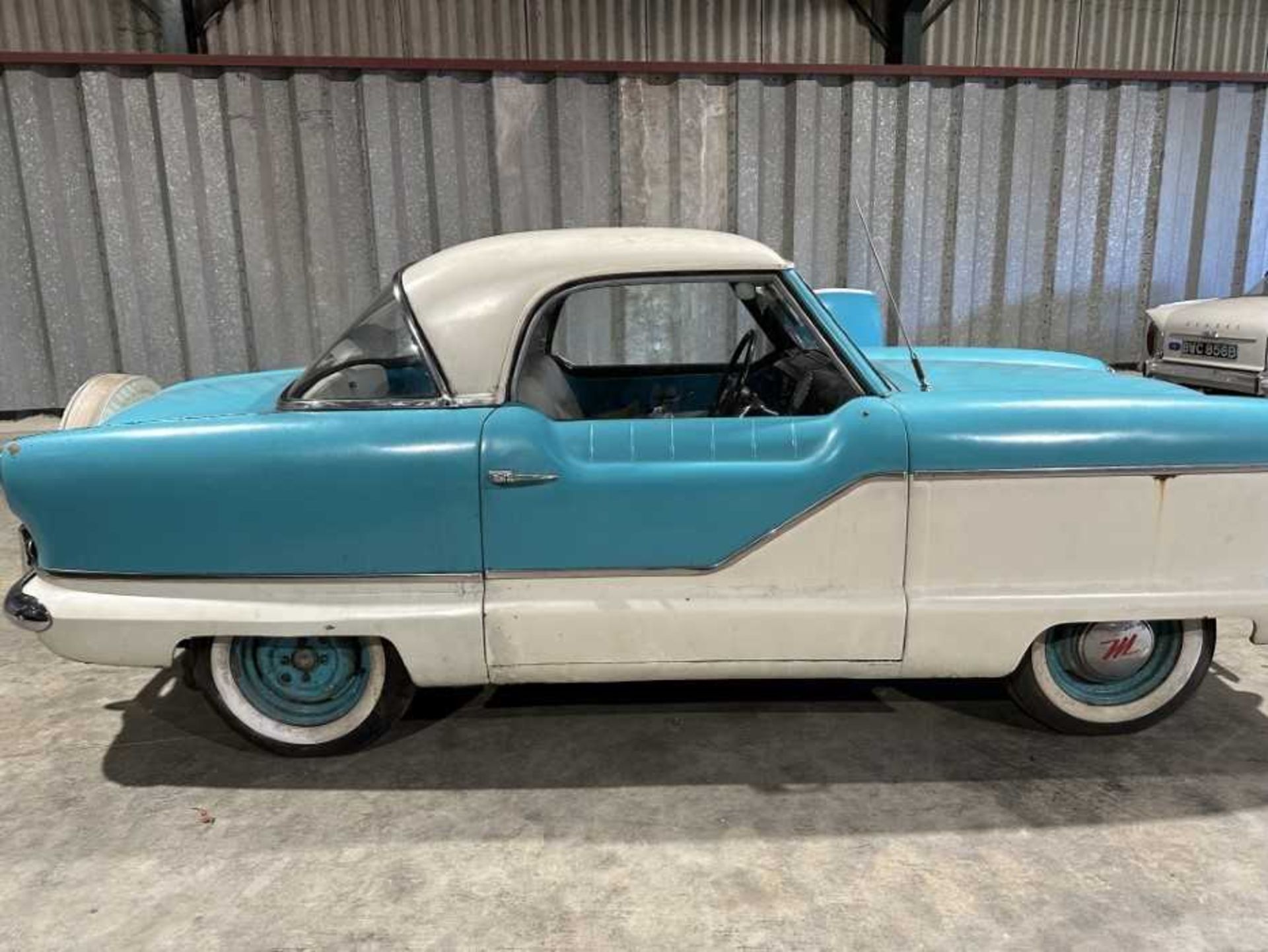 1958 Nash Metropolitan 2 door hard top, chassis number HE6HCS126798, reg. no. KSJ 568 - Image 8 of 34