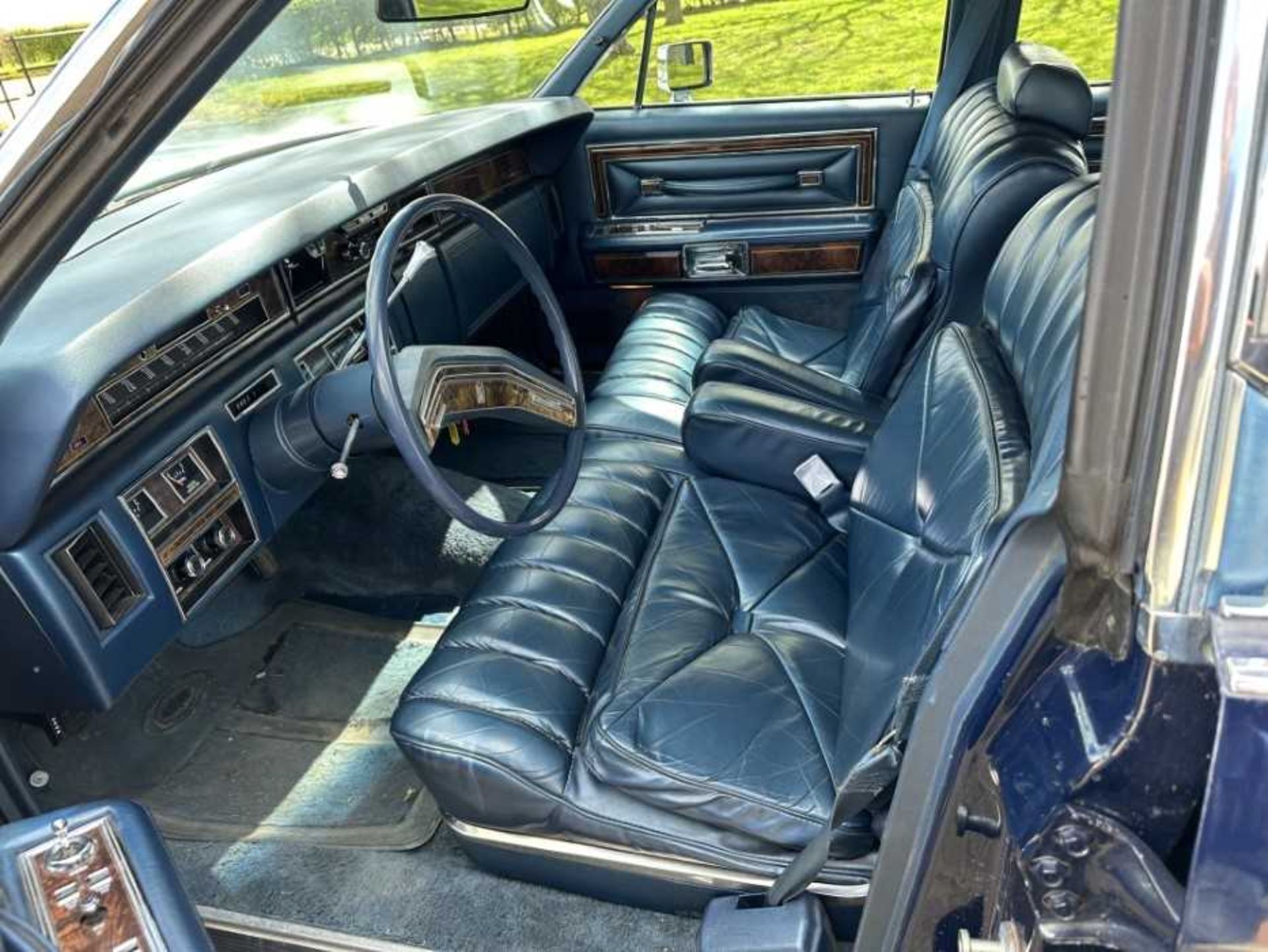 1977 Lincoln Continental Spitzer 4 door sedan, Registration UKE 743R. This very imposing classic Ame - Image 10 of 17