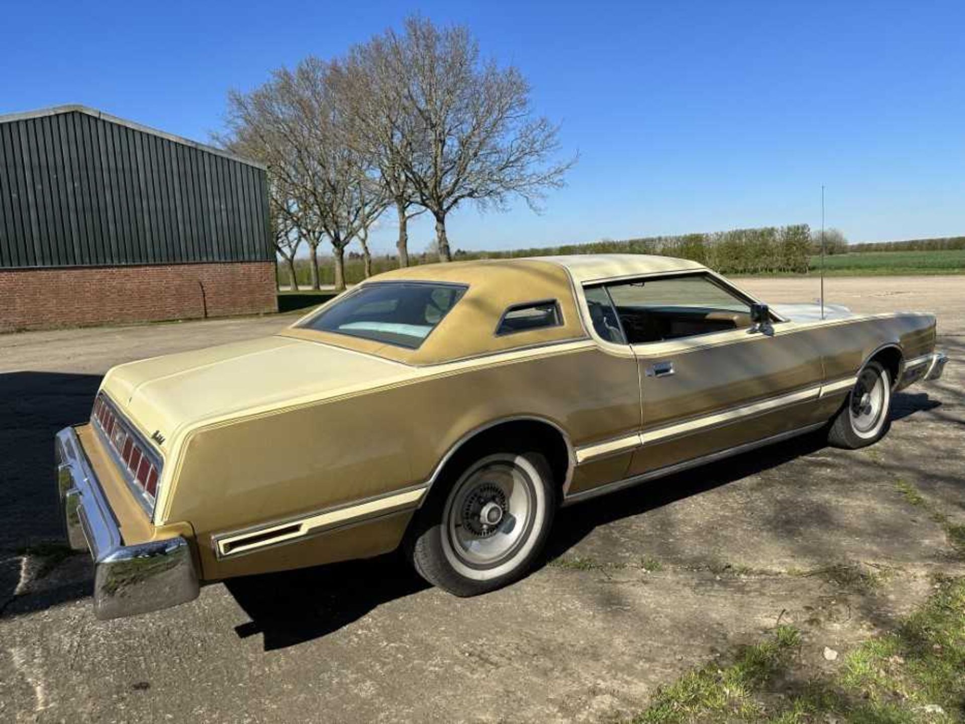 1976 Ford Thunderbird Coupe, Registration PHH 589P. This outrageous classic American grand tourer ha - Image 7 of 35