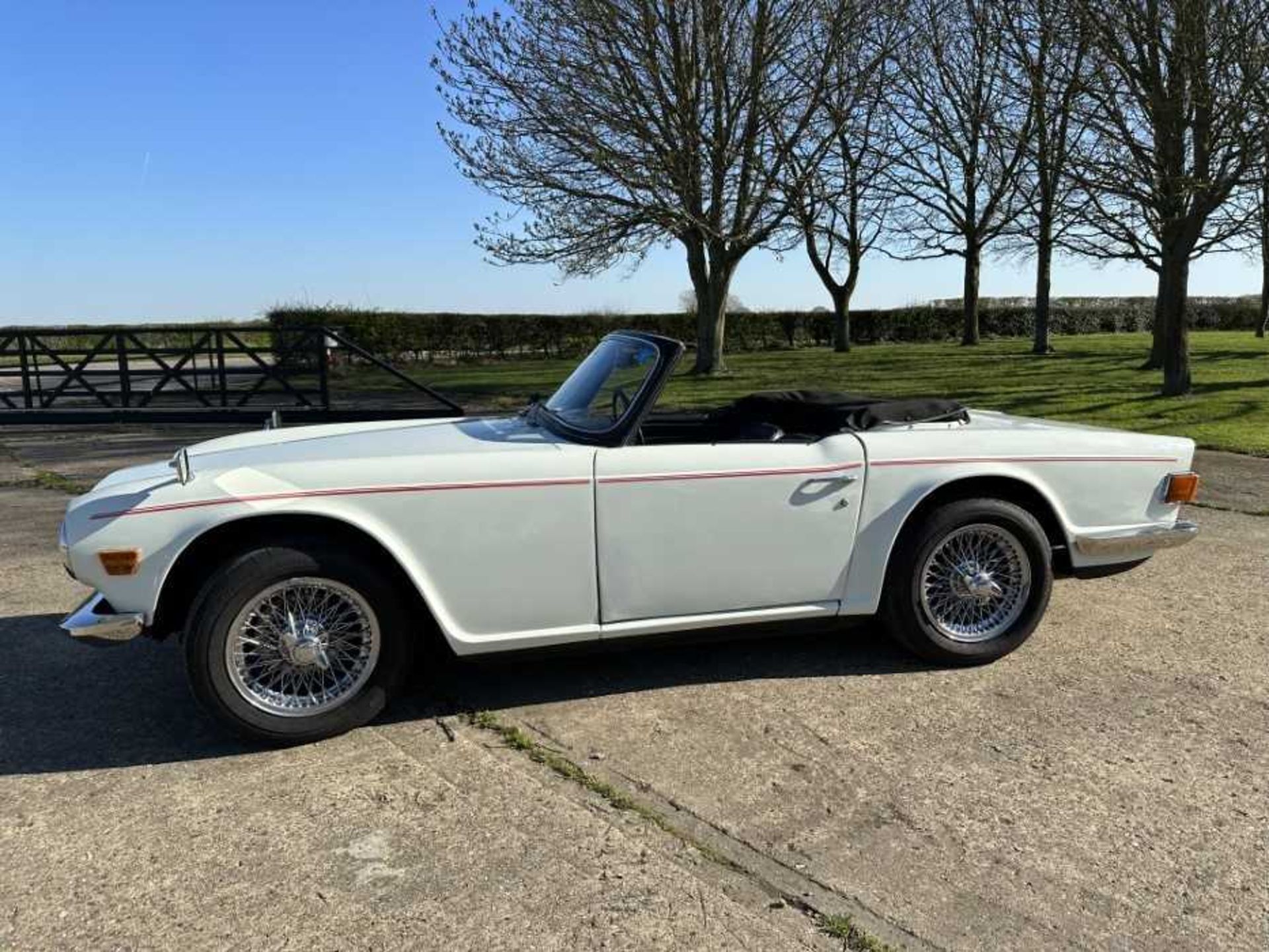 1972 Triumph TR6, 2498cc, manual, chassis number CP542320, reg. no. MRT 435K - Image 11 of 29