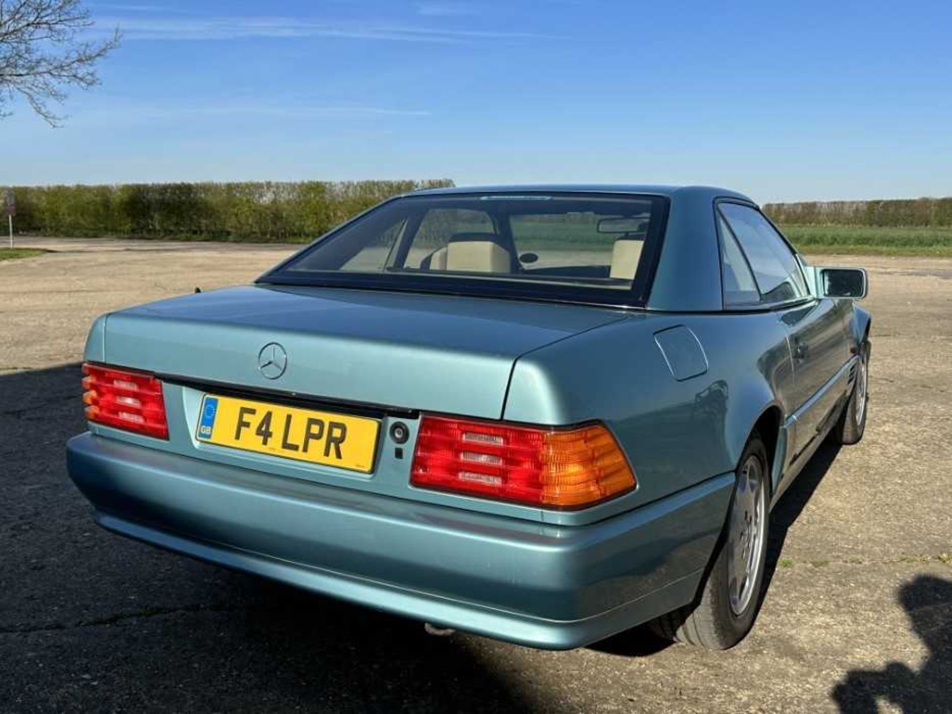 1994 Mercedes - Benz R129 320 SL convertible, automatic, reg. no. F4 LPR - Image 6 of 45