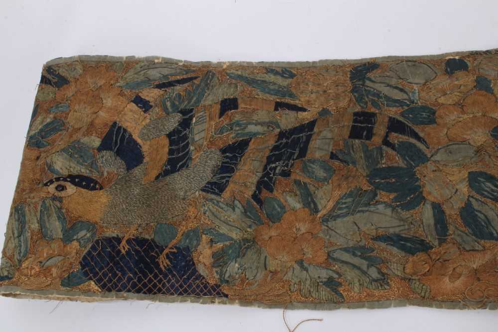 Antique Chinese embroidery scroll - Image 4 of 7