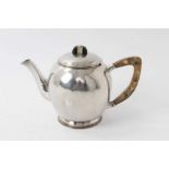 Unusual 1930s silver teapot (Birmingham 1933)