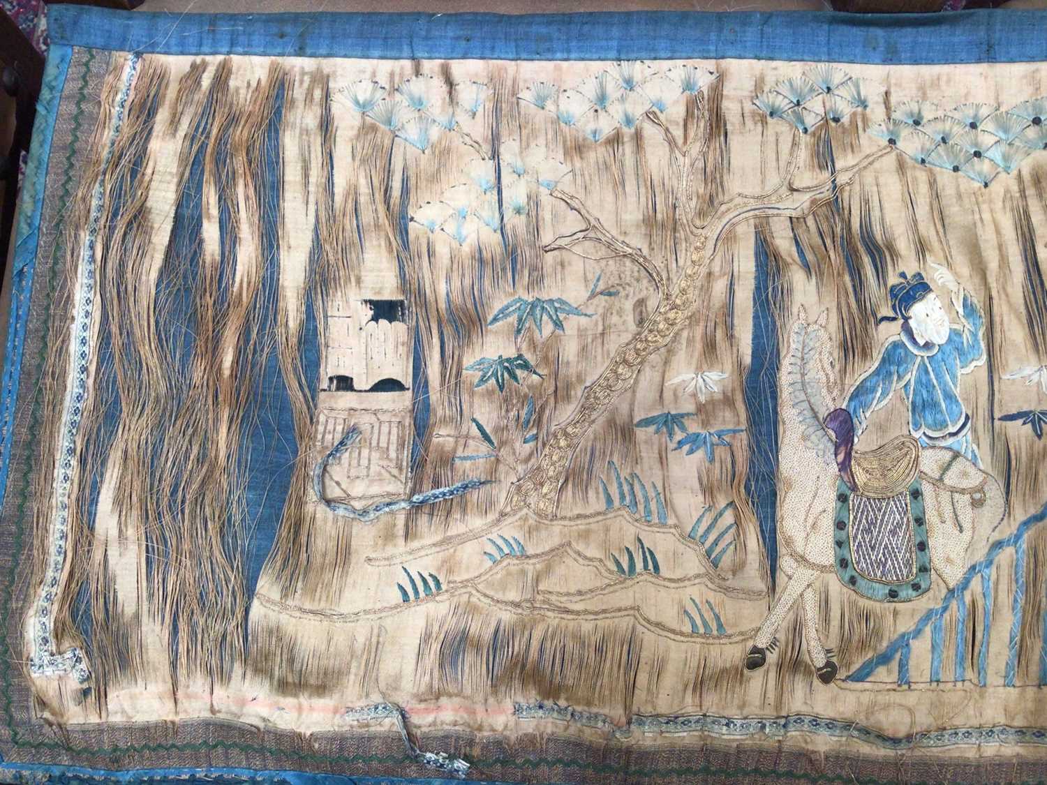 Antique Chinese embroidered altar cloth - Image 2 of 8