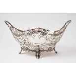 Good quality Georgian-style silver fruit dish of oval form