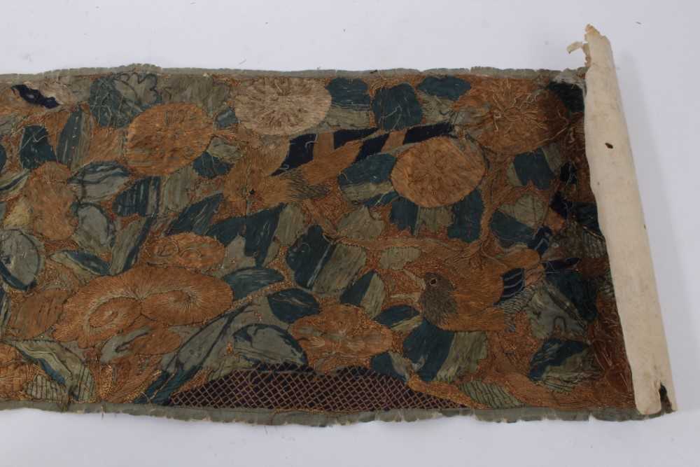 Antique Chinese embroidery scroll - Image 7 of 7