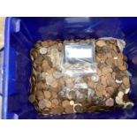 G.B. - Mixed brass tokens & bronze coinage estimated to be 50-60 kilos (Qty)