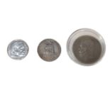 World - Mixed coins in Peek Freans 'Golden Puffs' sample tin