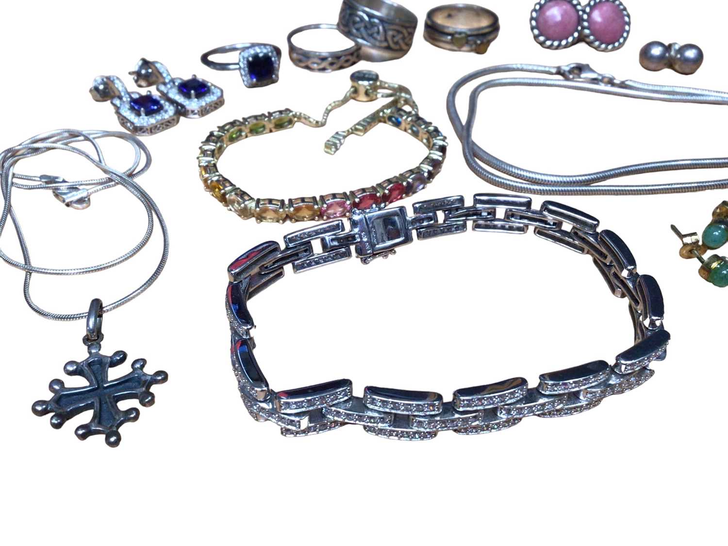 Group of silver rings, two silver chains, two gem set bracelets and various earrings - Image 3 of 4