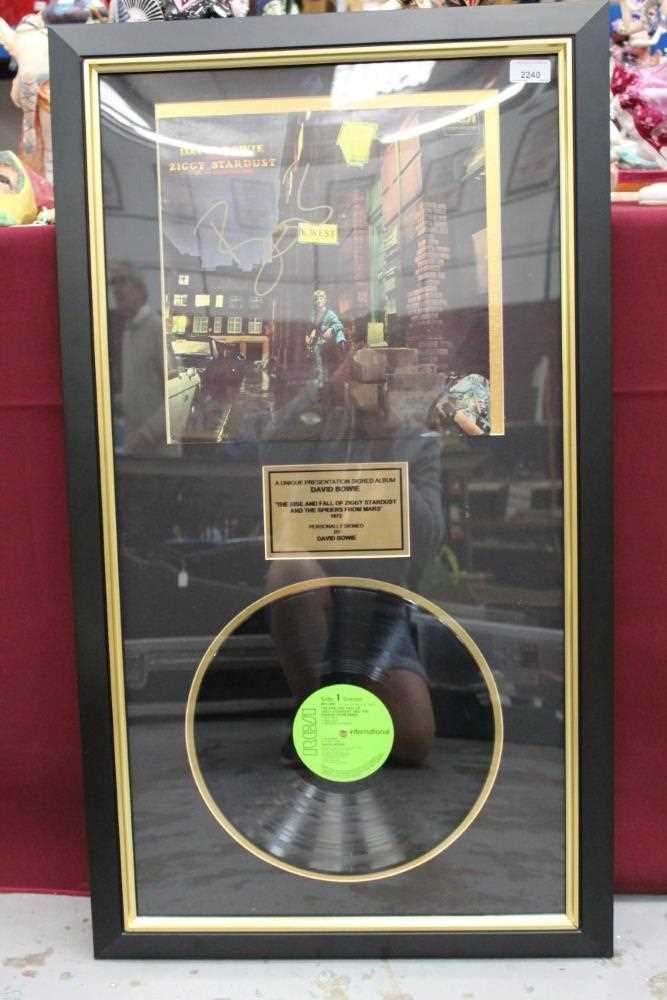 David Bowie signed Ziggy Stardust LP record, mounted in glazed presentation frame.