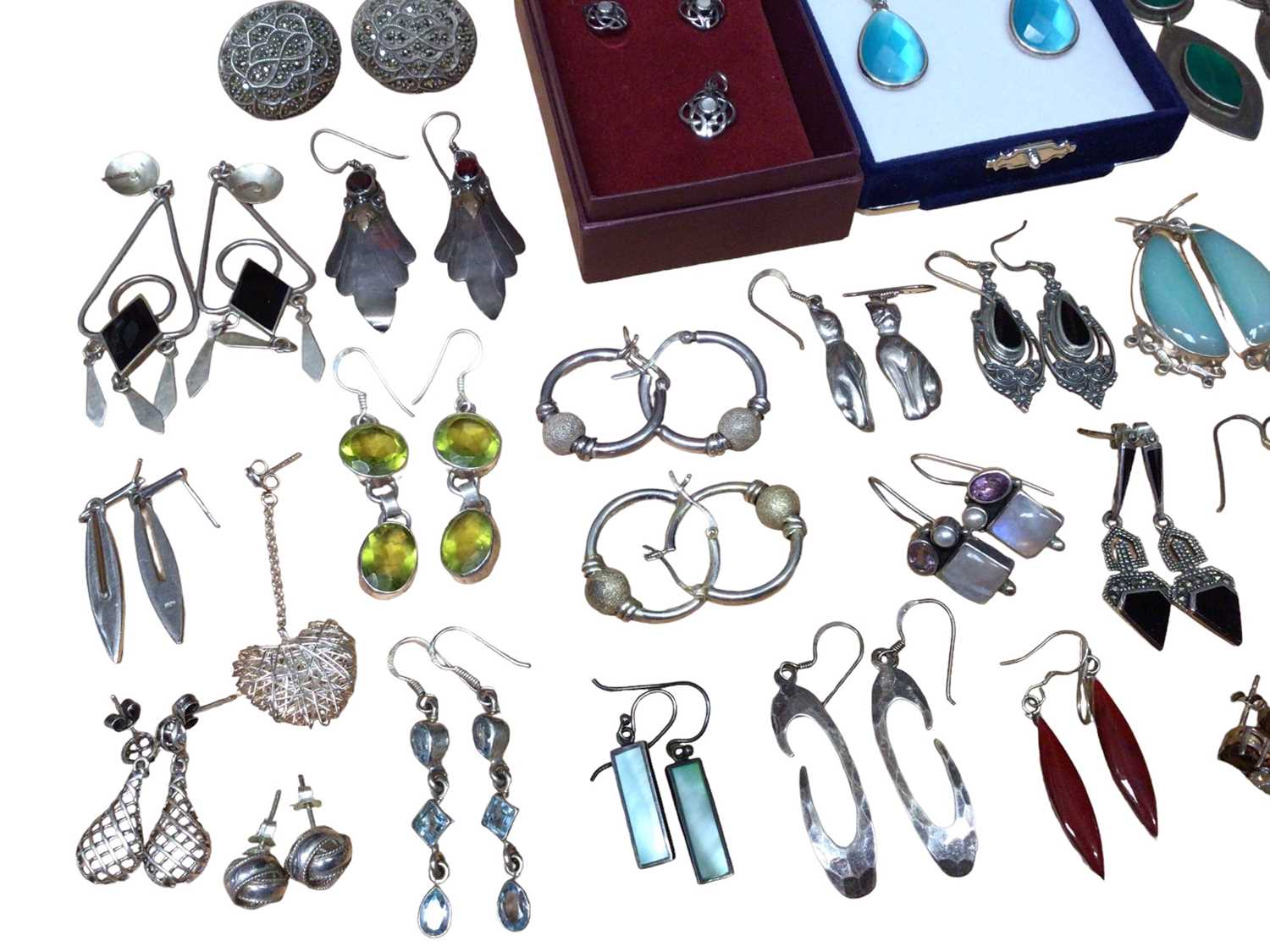 Collection of silver and white metal earrings, mostly gem set - Image 2 of 4