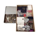 World - Mixed coinage & banknotes to include U.S. silver dollars x 2, France silver 50 Francs 1974 &