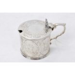 Victorian silver drum mustard with engraved floral decoration