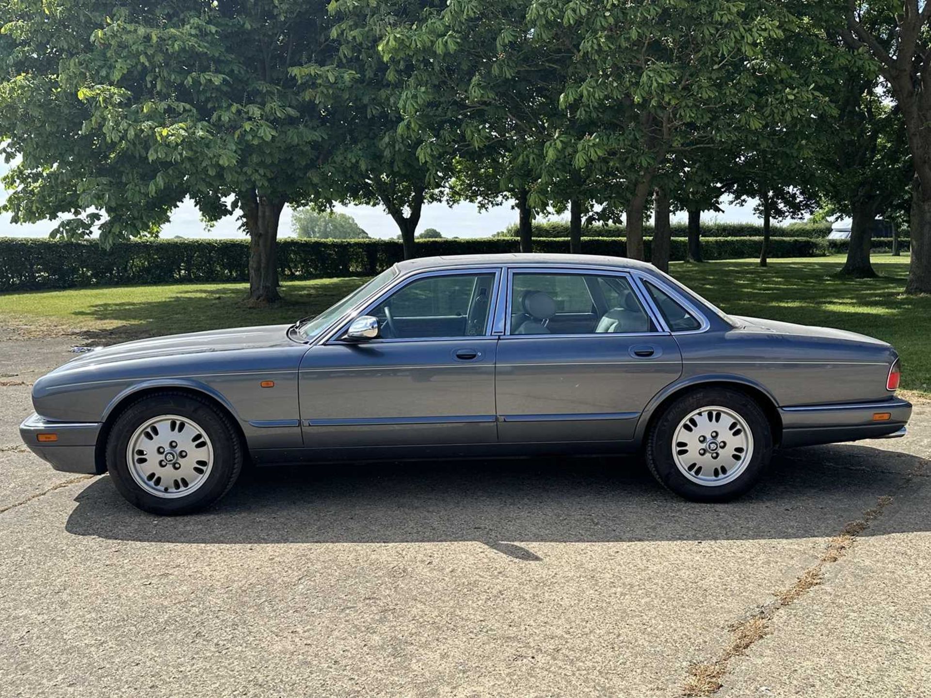 1995 Jaguar XJ 4.0 Sovereign Auto, 4 Door Saloon - Image 4 of 23