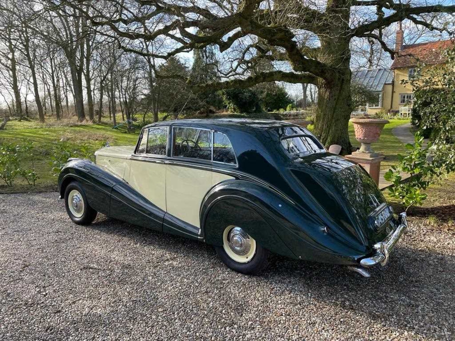 1952 Bentley Mk VI Sports Saloon by H.J.Mulliner - Image 10 of 17