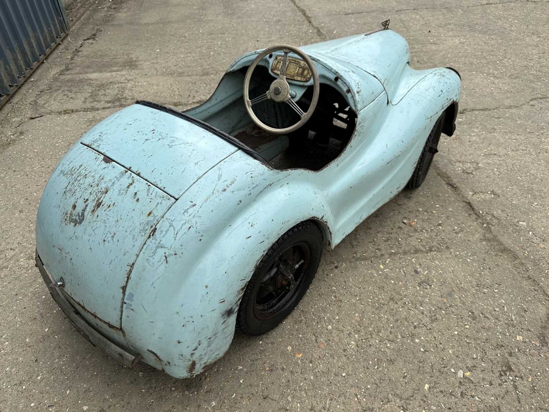 Original Austin J40 child's pedal car - Image 9 of 11