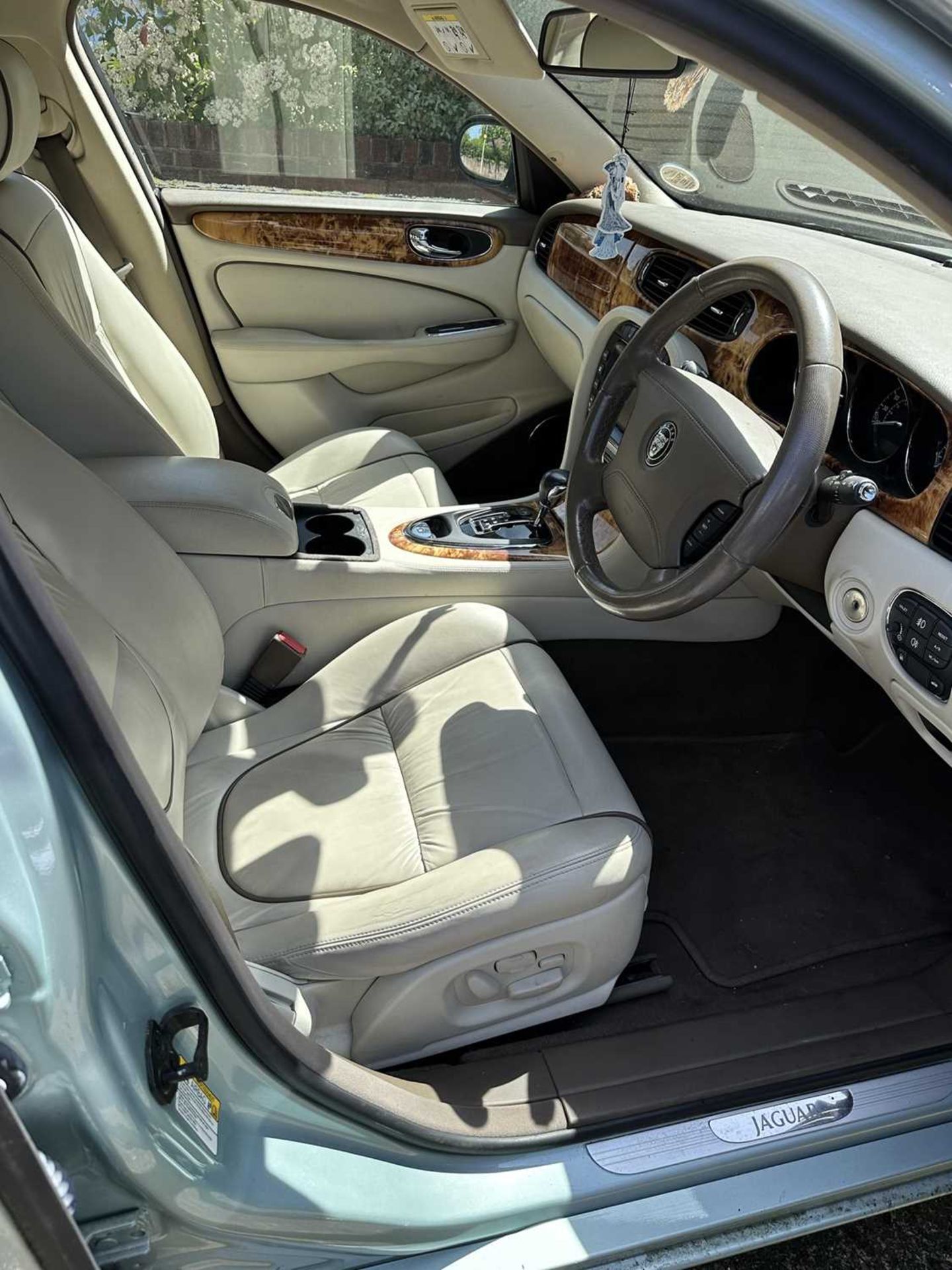 2006 Jaguar XJ8 V8 Sovereign Auto, 4 Door Saloon - Image 22 of 26