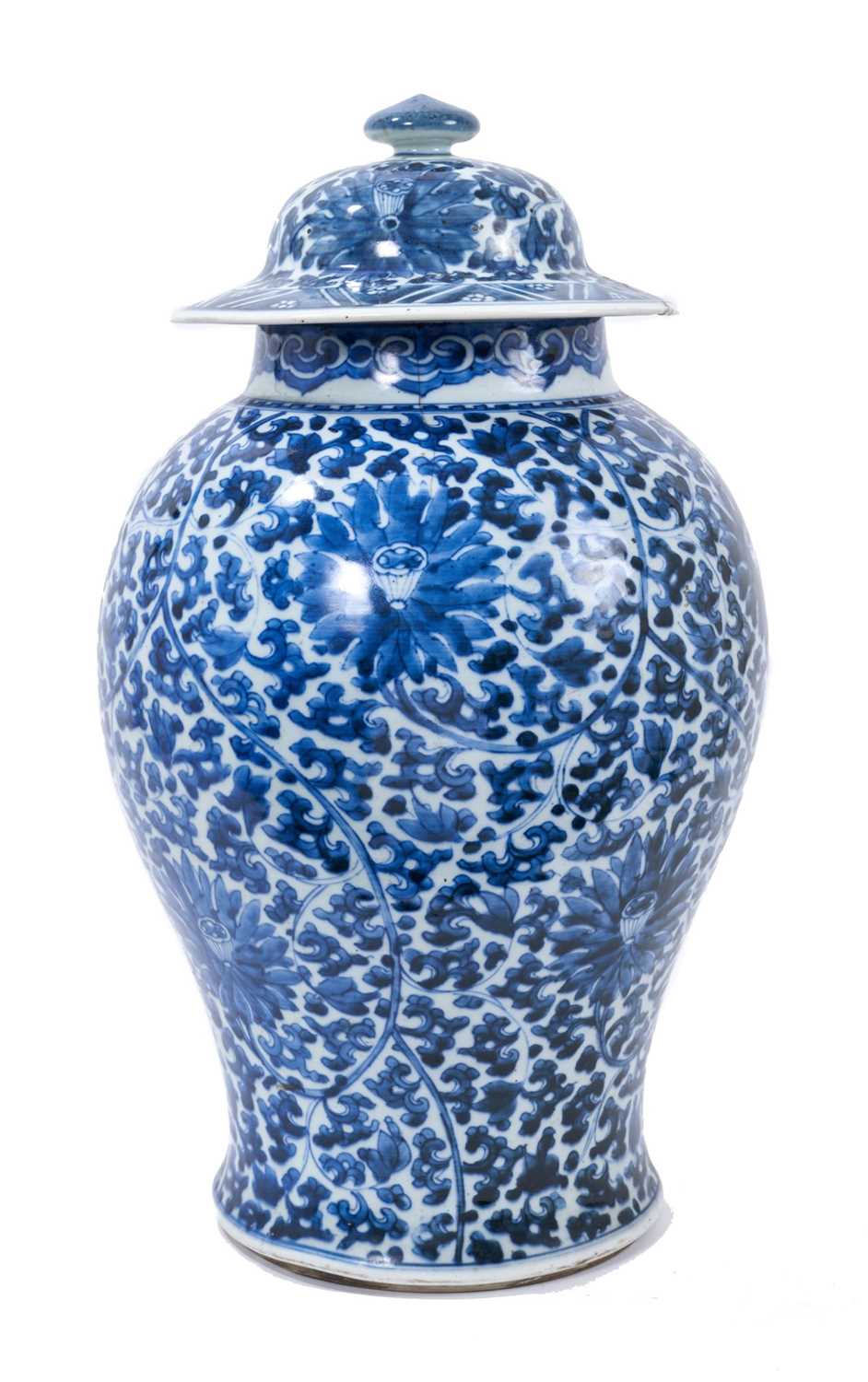 18th century Chinese blue and white baluster vase and cover. - Image 5 of 12