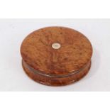 George III burr wood table snuff box