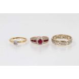 Diamond single stone ring in 18ct gold setting, and two 9ct gold dress rings (3)