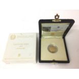 Italy - Gold proof Lire 50,000 'Ministero Del Tesoro' commemorative coin 1993 (N.B. Diameter 20mm, W