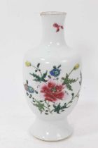 18th/19th century Chinese famille rose vase