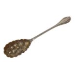 Victorian silver gilt berry spoon, London 1845 (George Adams)