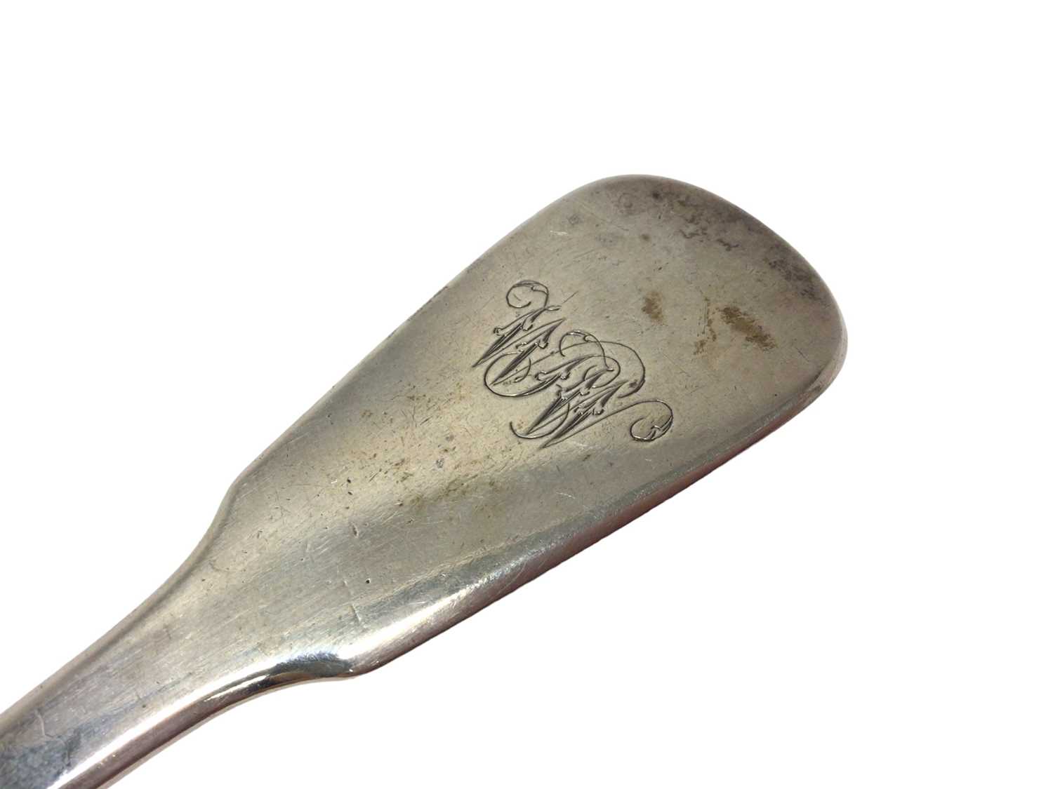 George IV silver Fiddle pattern fish slice of typical form, with pierced decoration - Image 2 of 3