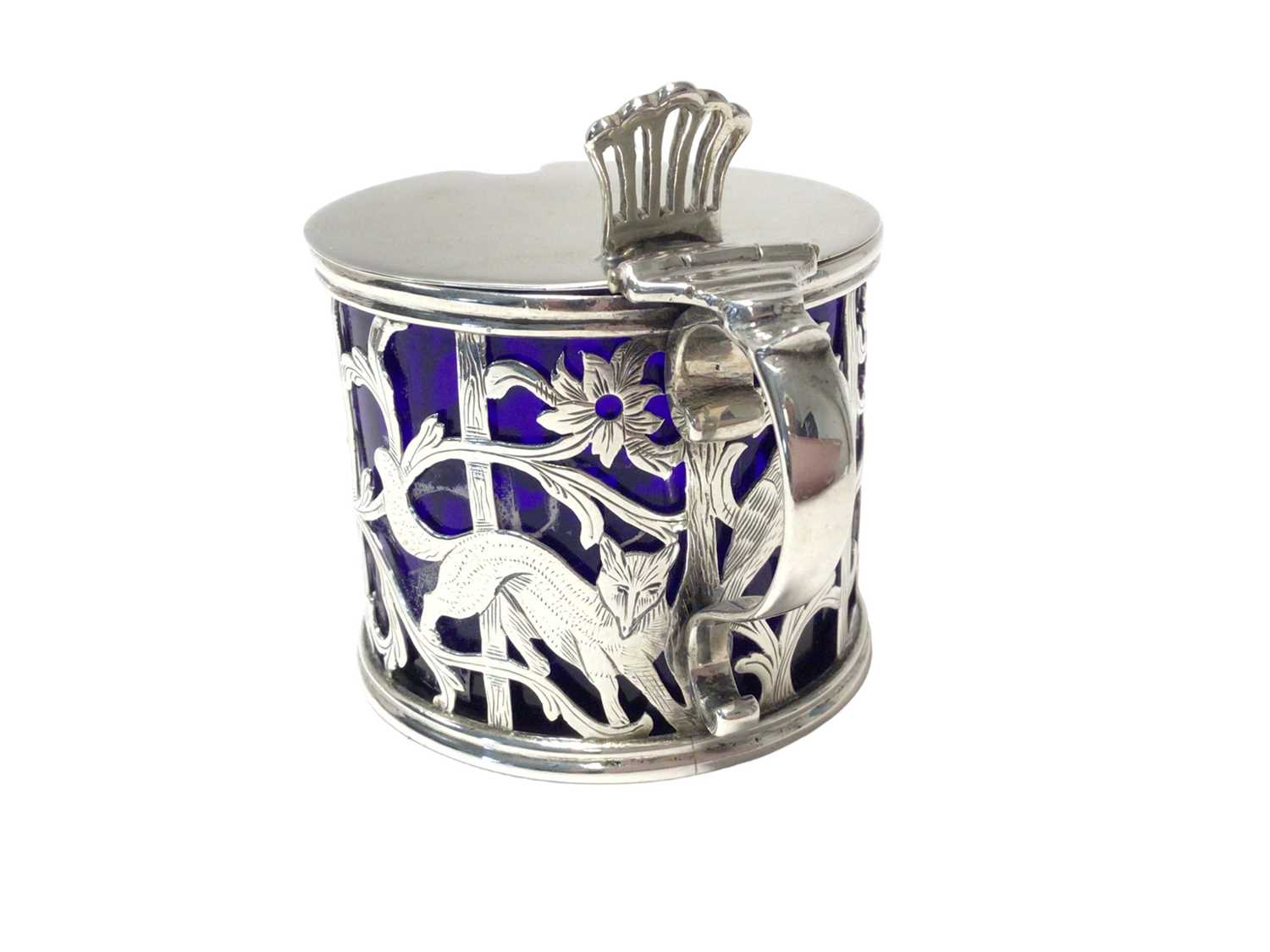 George III silver mustard pot with bird and animal decoration - Image 4 of 6