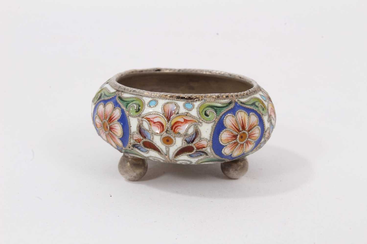 Late 19th/early 20th century Russian cloisonné salt