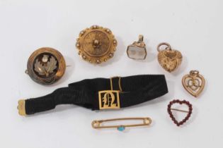 Group of antique gold jewellery