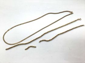 Two 9ct gold chains (broken)