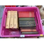 Three Sir Alfred Munnings books together with Mrs Beeton books (1 box)